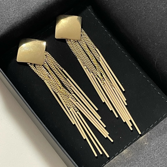 ✨Beautiful Gold Tassel Earrings with S925 Post - Picture 2 of 3
